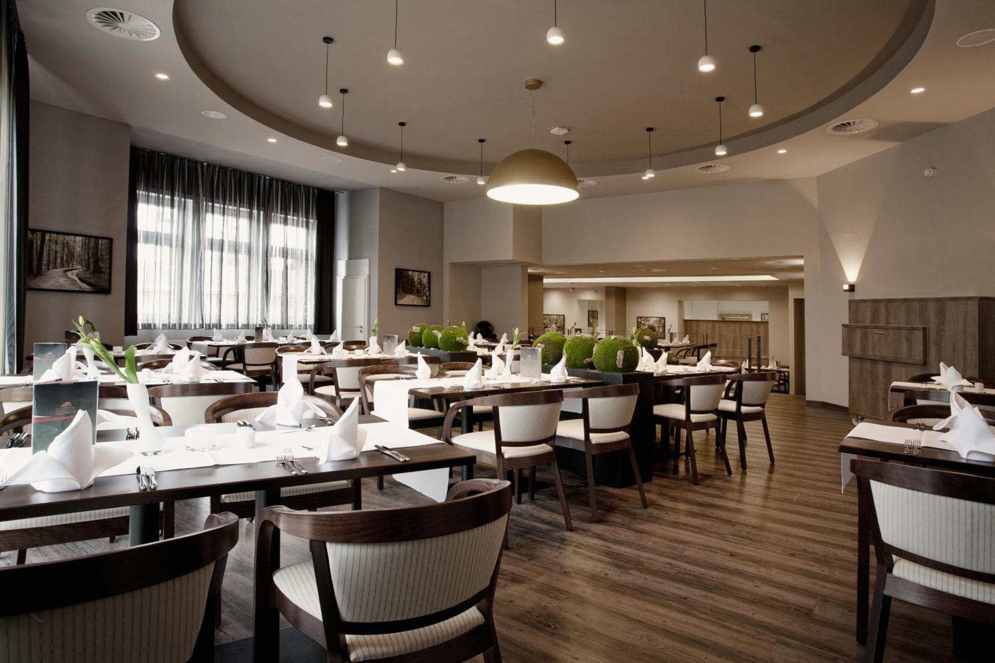 Konsum Gaestehaus Quisisana - Oberhof โอบาโฮฟ ภายนอก รูปภาพ