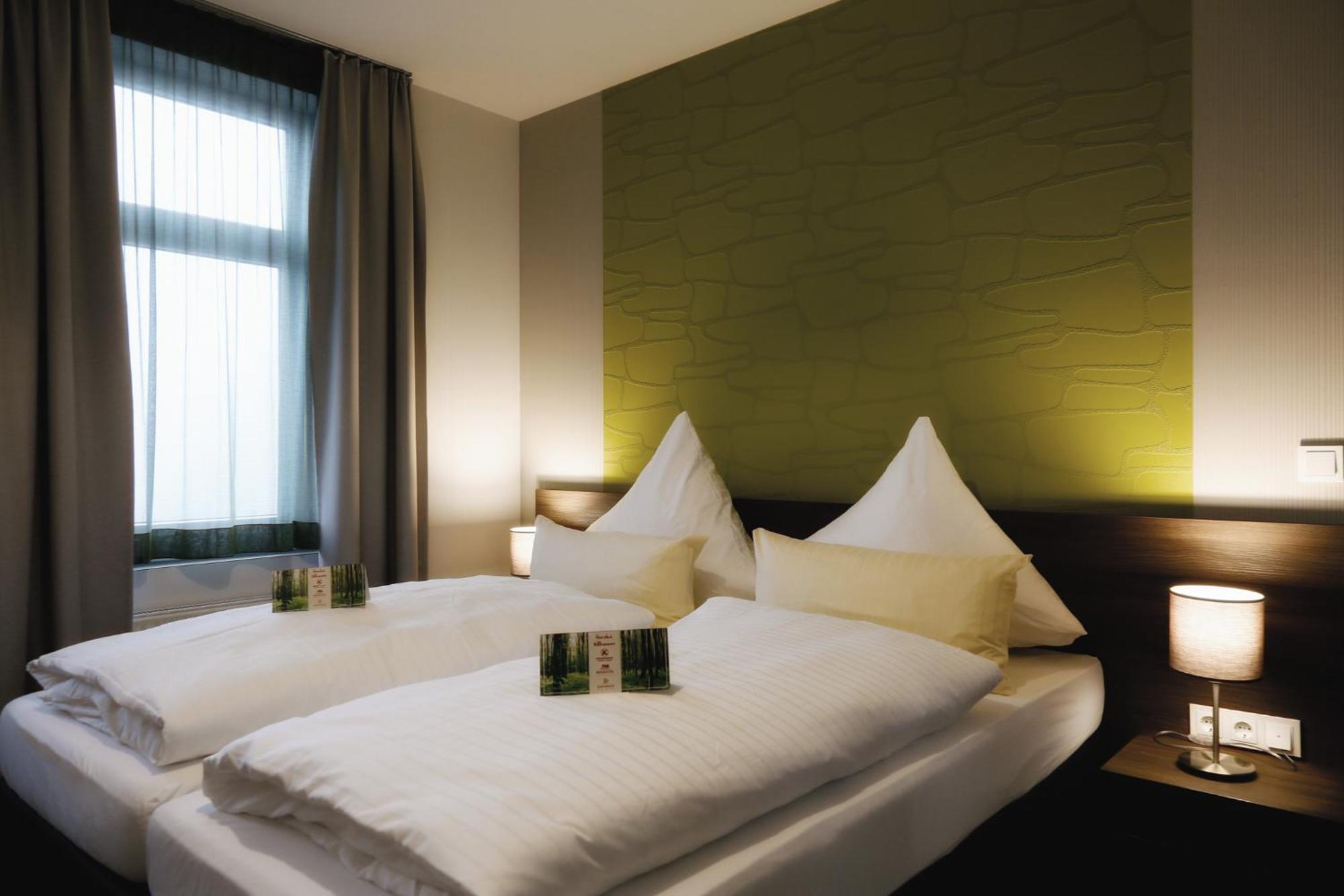 Konsum Gaestehaus Quisisana - Oberhof โอบาโฮฟ ภายนอก รูปภาพ